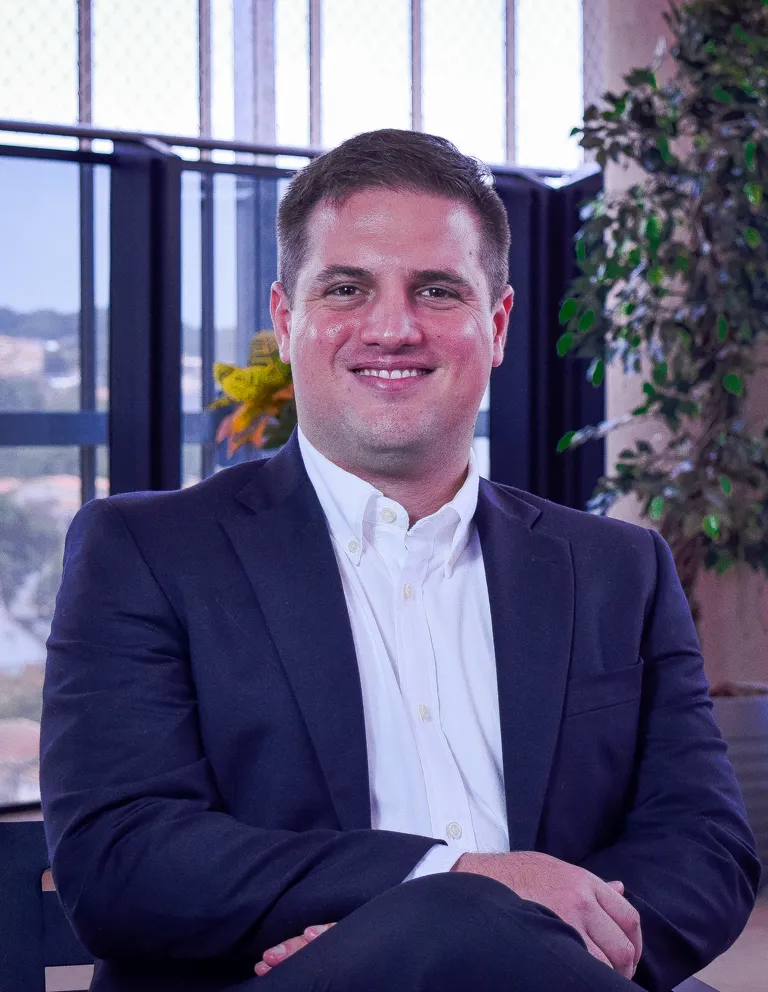 Dr. Hugo Samartine Jr.